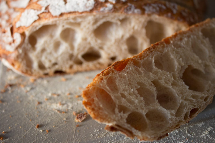 Pain de campagne tigré au levain